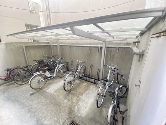 ヴィラブランシュ庚午中