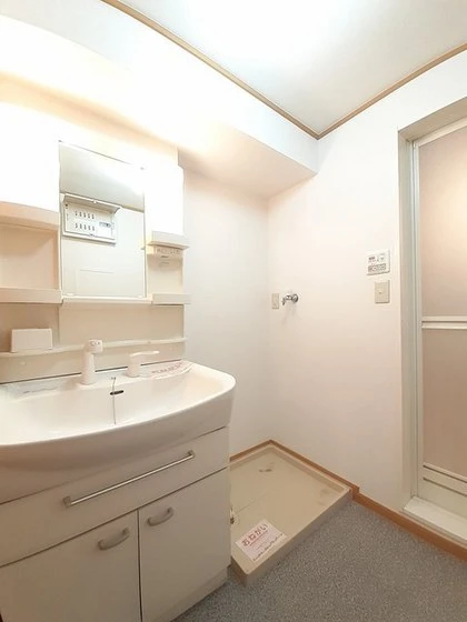 フランメゾンB棟