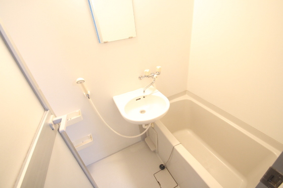 サンライズ鶴江C棟