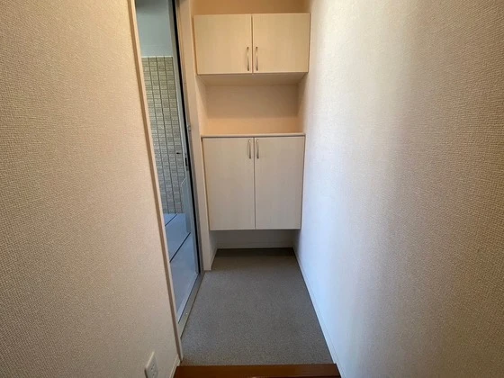 セジュール中山西