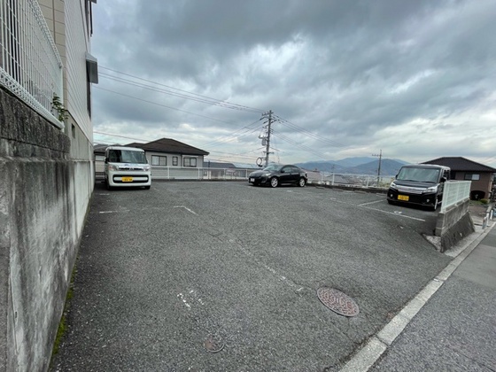 エクセル向井 C棟