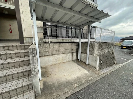 エクセル向井 C棟