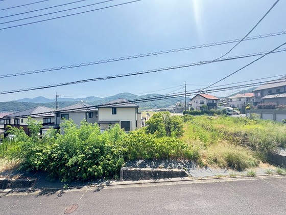 ミニオンハイツ B棟