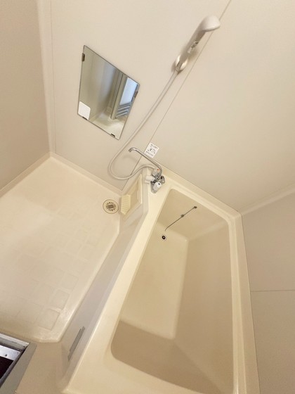 ミニオンハイツ B棟