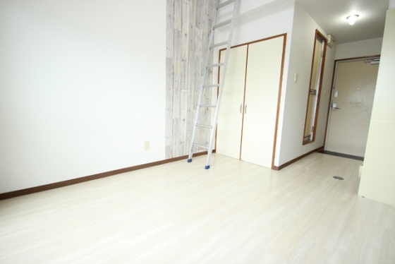 パラドール三筋