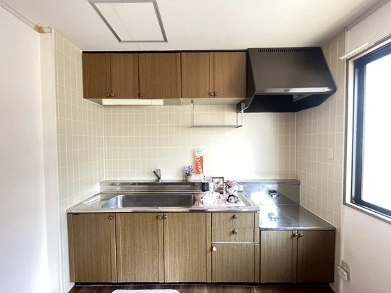 メゾン萩原 B棟