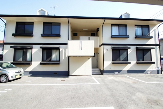 メゾン萩原 B棟