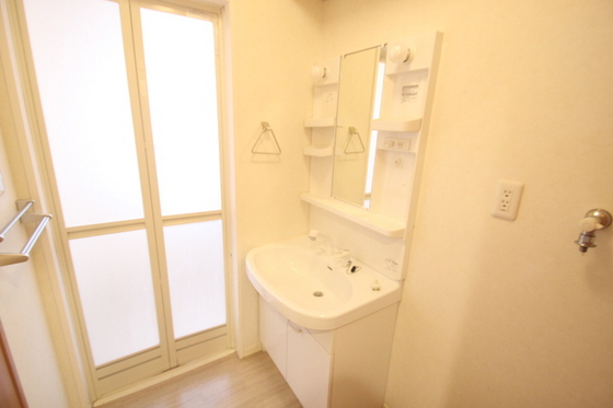 アルカサル A棟