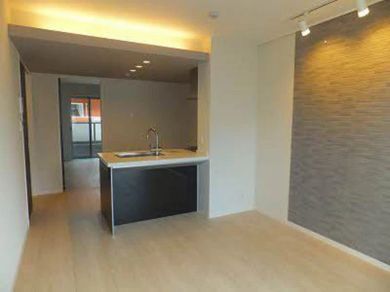 シャーメゾン鈴峯