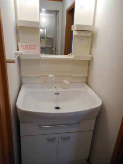 ヴィラ ミニョンB