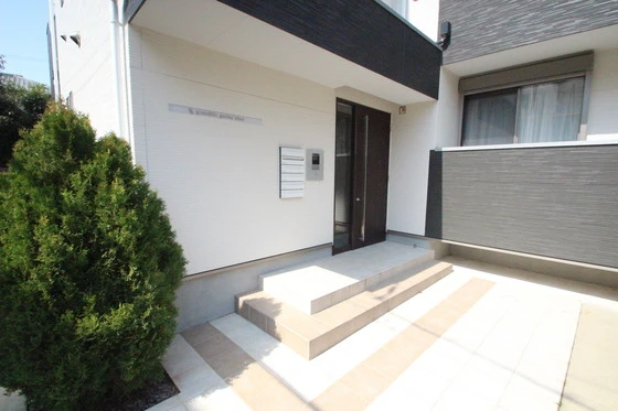 grandtic gacha 'alua