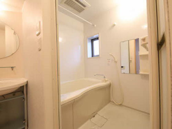 シェソワSATSUNO  D棟