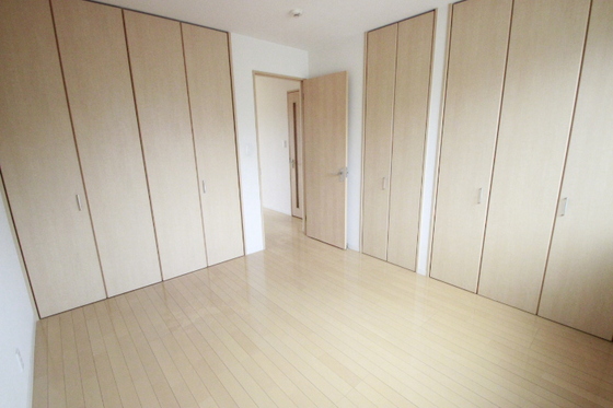 シェソワSATSUNO  D棟