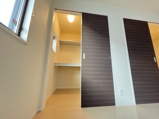 シャーメゾン真彩 N50