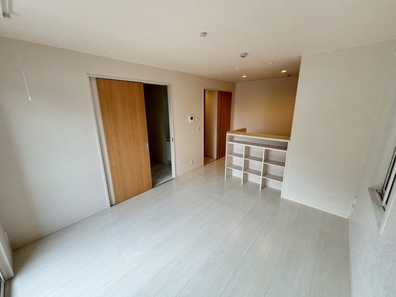 クレスト長束西