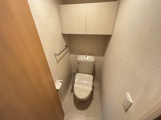 クレスト長束西