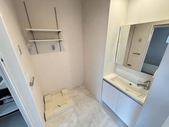 クレスト長束西