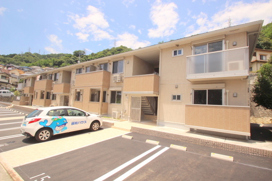 クレスト長束西