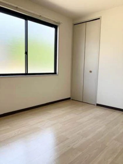 エモーション C棟