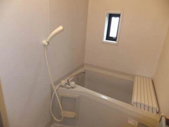 エモーション C棟