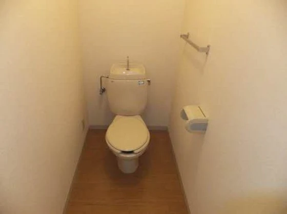 エモーション C棟