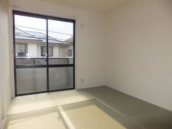 エモーション C棟