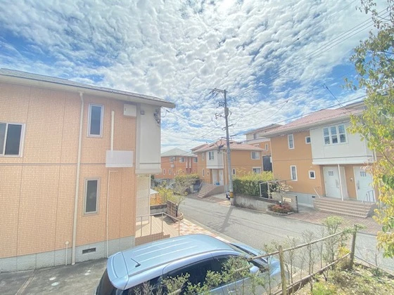 アクアみどり坂 B