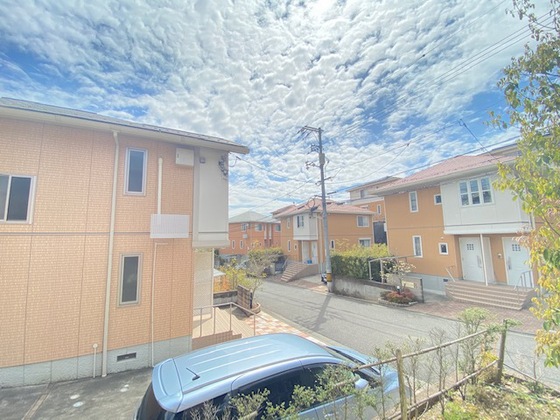 アクアみどり坂 B