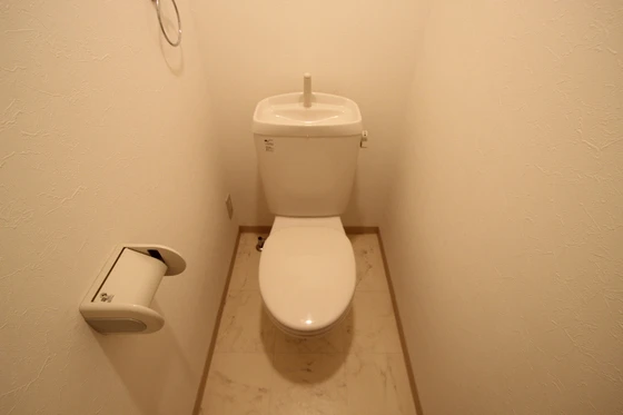 プロヴァンス宝町