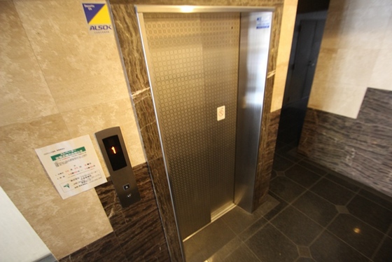 プロヴァンス宝町