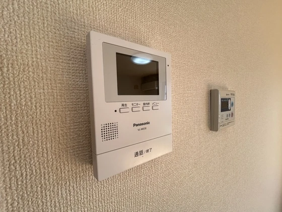 ファミール三筋 B棟