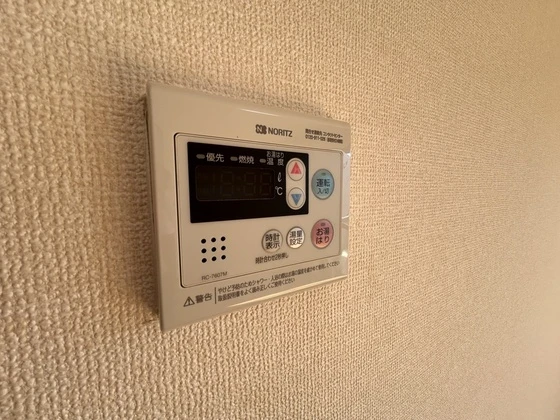 ファミール三筋 B棟