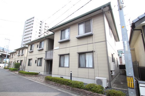 グリーンハイツ A棟