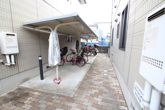 グリーンハイツ A棟