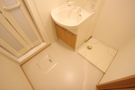 ローズコート清水 B棟