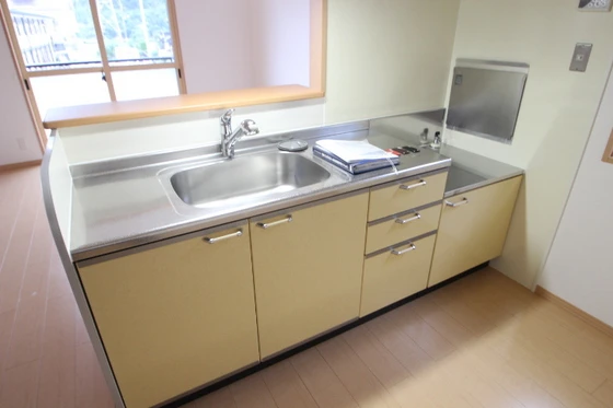 ローズコート清水 B棟