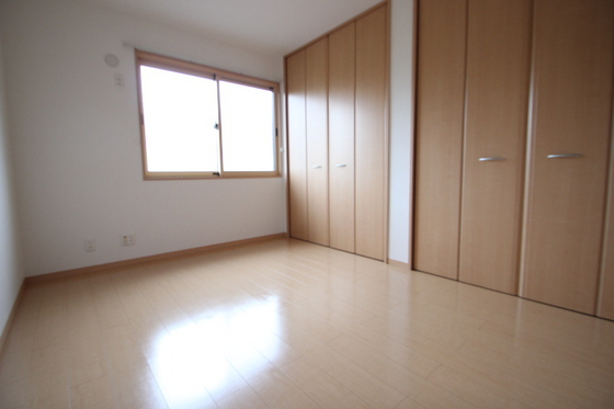 ローズコート清水 B棟