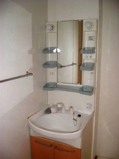 ローズコート清水 B棟