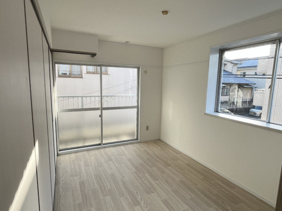 quartier fuchu (カルティエ府中)