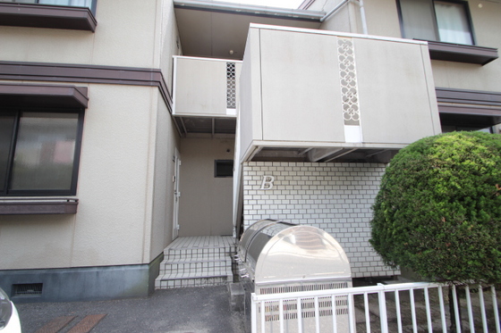 セジュール井口台B棟