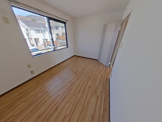 ディアス中山新町