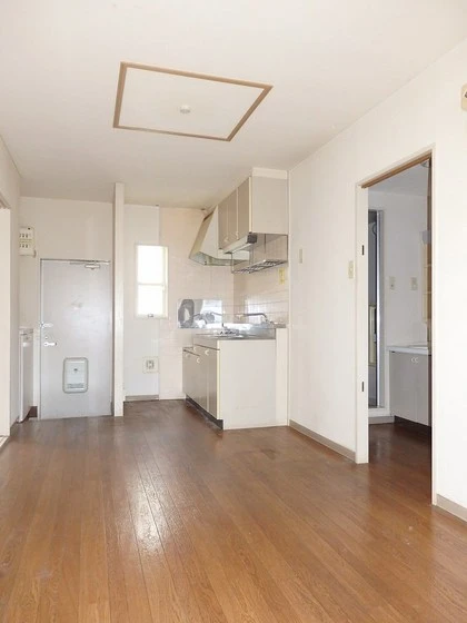 ニューシティ山嵜