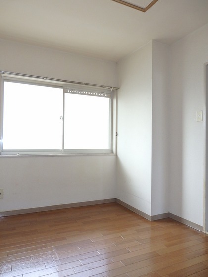 ニューシティ山嵜