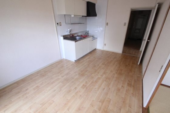 第一加登コーポラス