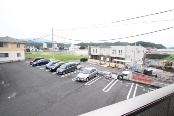 シャーメゾン河野 SOUTH