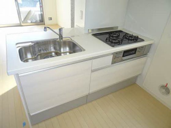 シャーメゾン安東