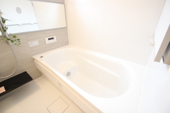 シャーメゾン安東