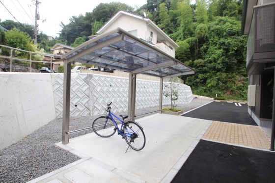 シャーメゾン安東