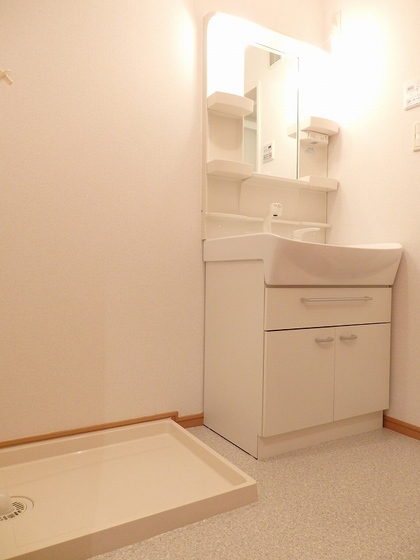 フォレスト高陽東 弐番館