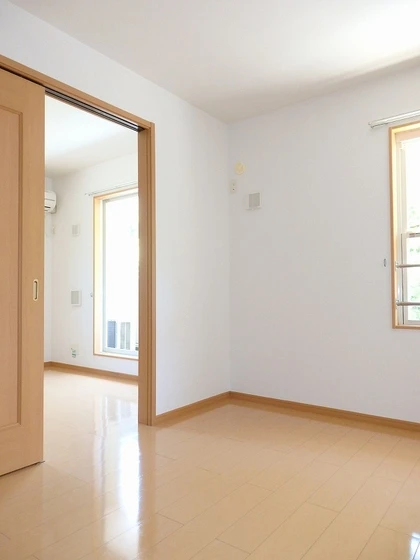 フォレスト高陽東 弐番館